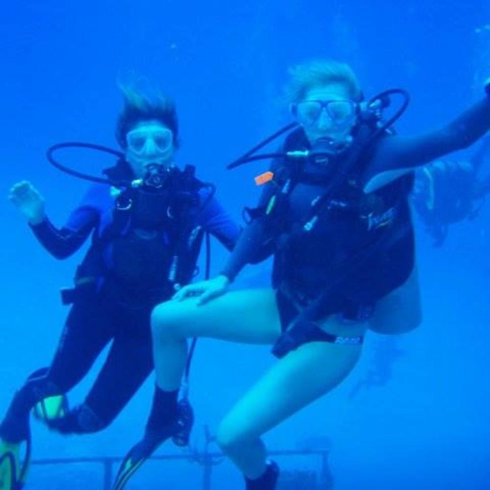 Meet your Posher, Kay